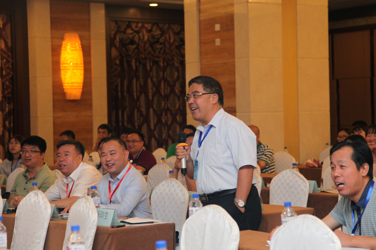 吉林老员工物与农业工程公司杨印生教授