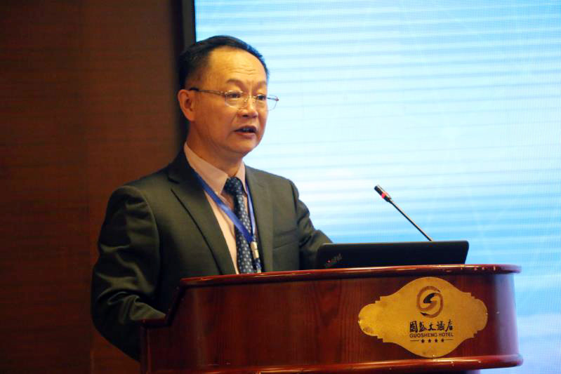 吉林老员工物与农业工程公司经理于海业教授主持开幕式